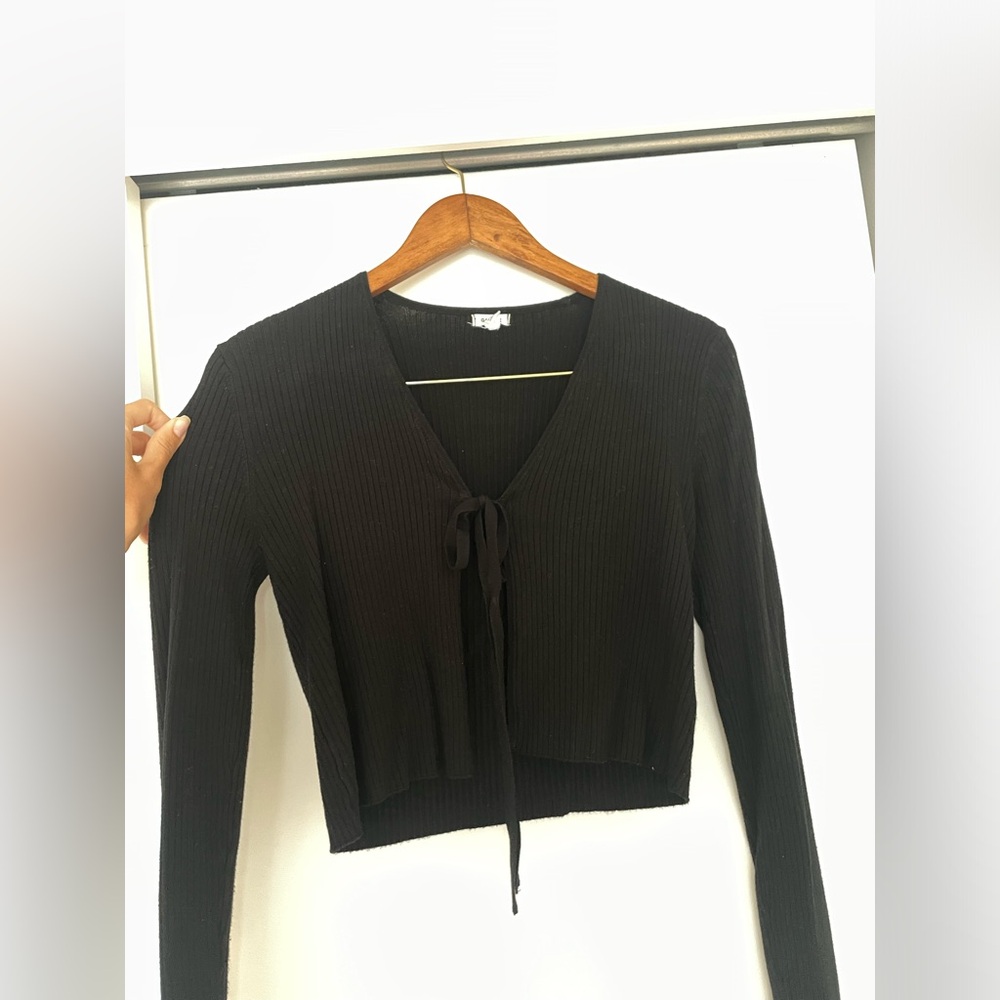 Tie Front Knit Top - Small